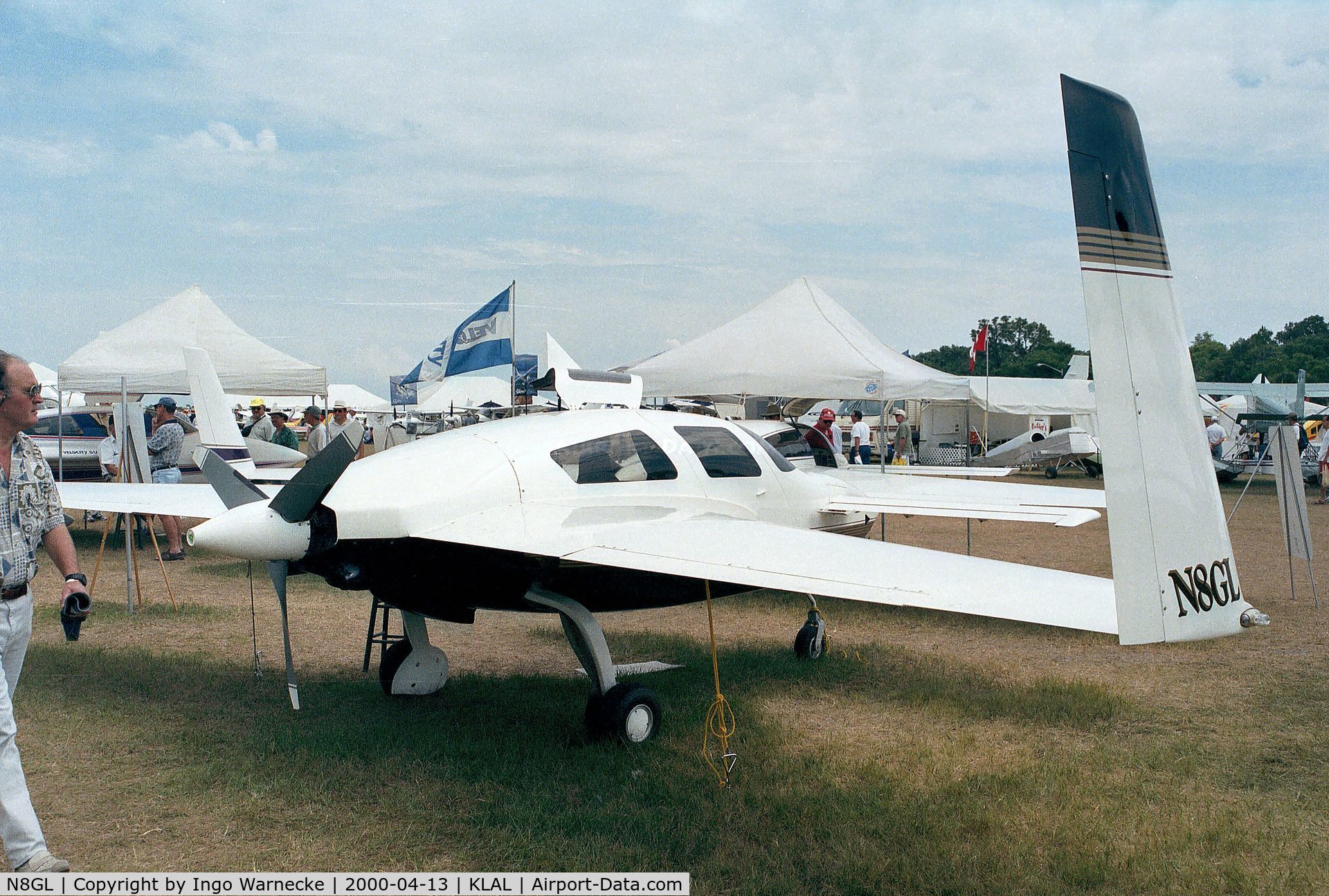 N8GL, 1997 Velocity Velocity C/N 284, Velocity Aircraft (Rasmussen) Velocity at 2000 Sun 'n Fun, Lakeland FL