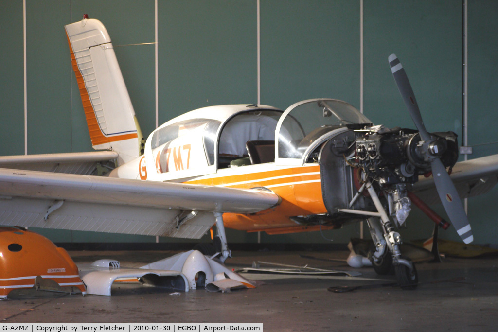 G-AZMZ, 1972 Socata MS-893A Rallye Commodore 180 C/N 11927, Appeared to be getting a winter overhaul