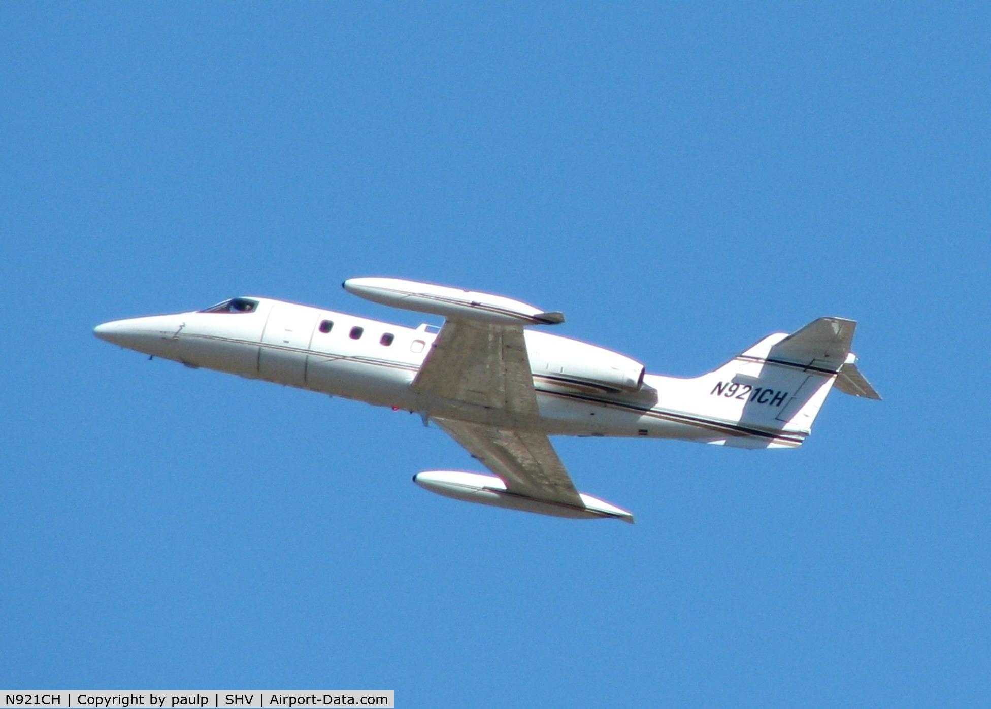 N921CH, 1979 Gates Learjet 35A C/N 228, Taking off from the Shreveport Regional airport.