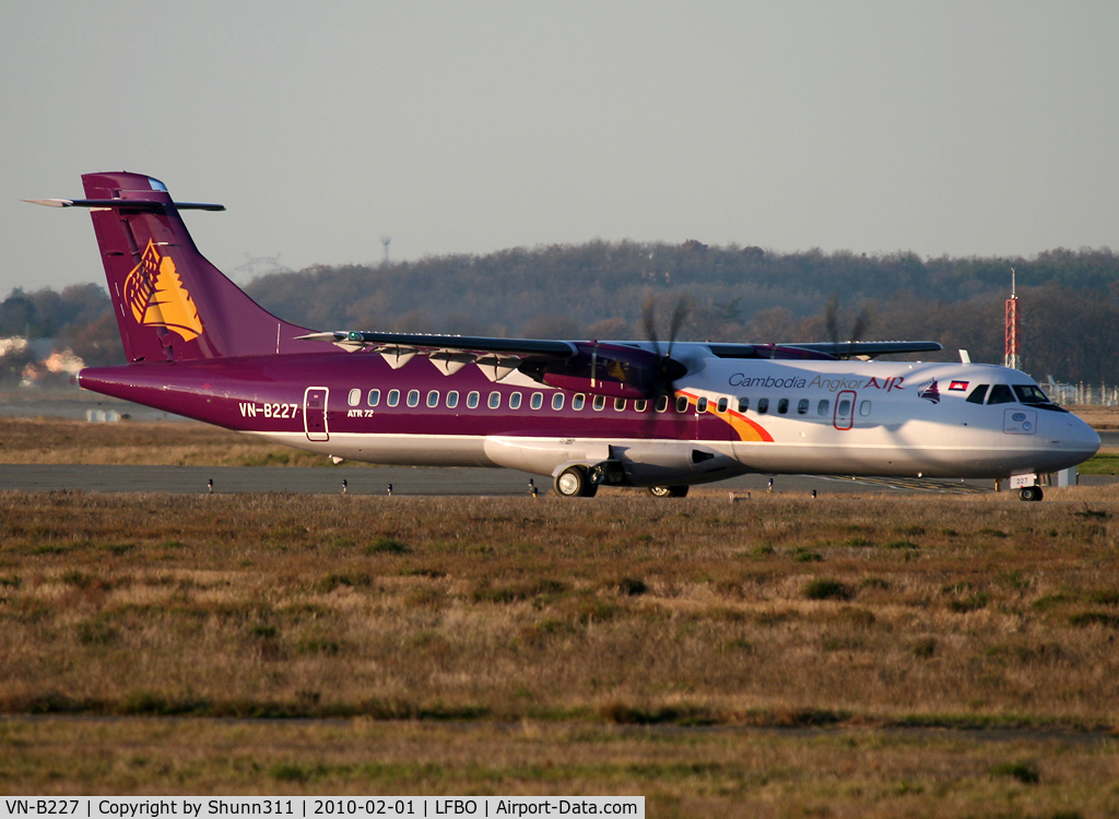 VN-B227, 2010 ATR 72-212A C/N 899, Delivery day...