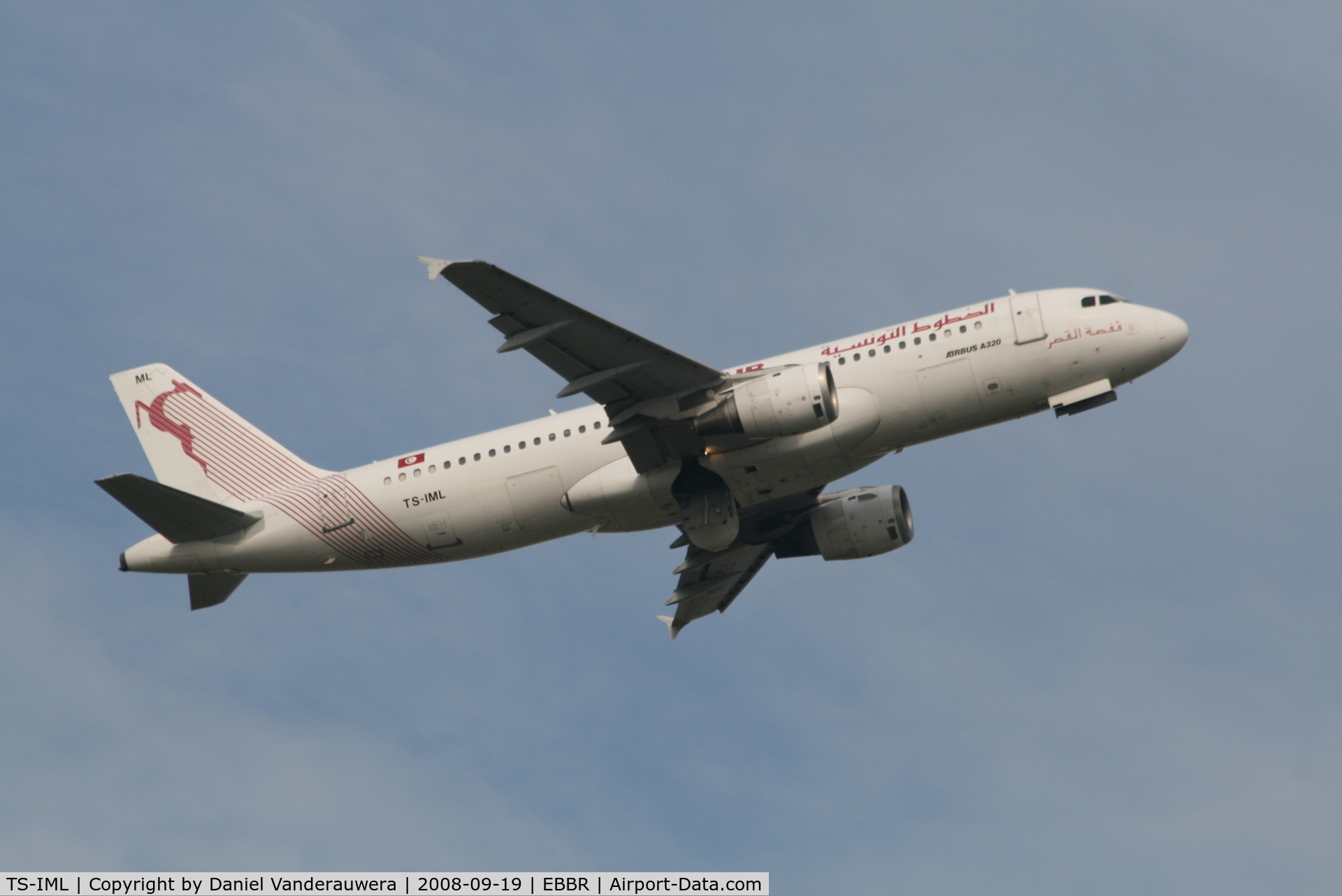 TS-IML, 1999 Airbus A320-211 C/N 0958, Taking off from RWY 07R