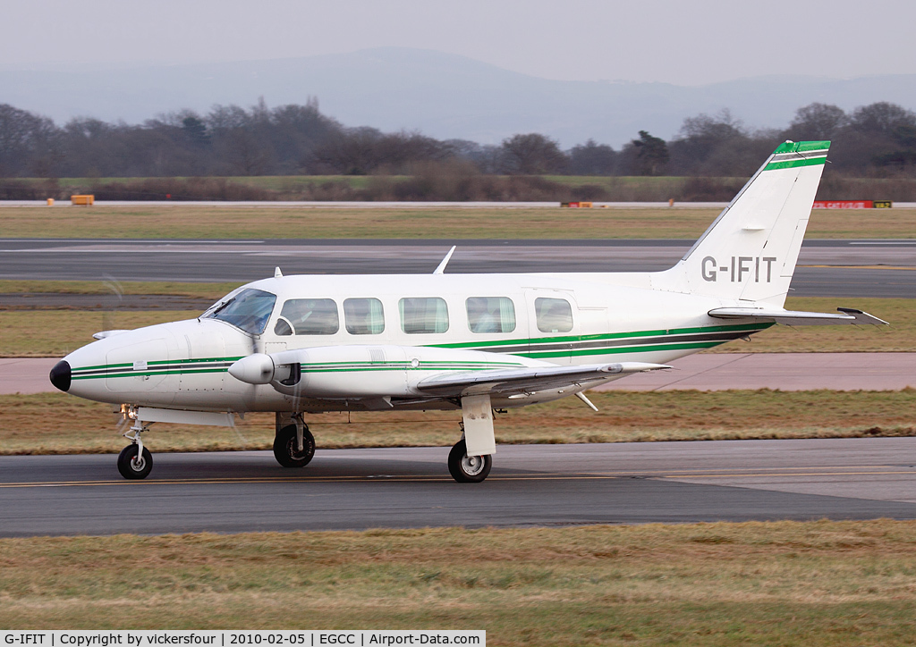 G-IFIT, 1980 Piper PA-31-350 Chieftain C/N 31-8052078, Privately operated