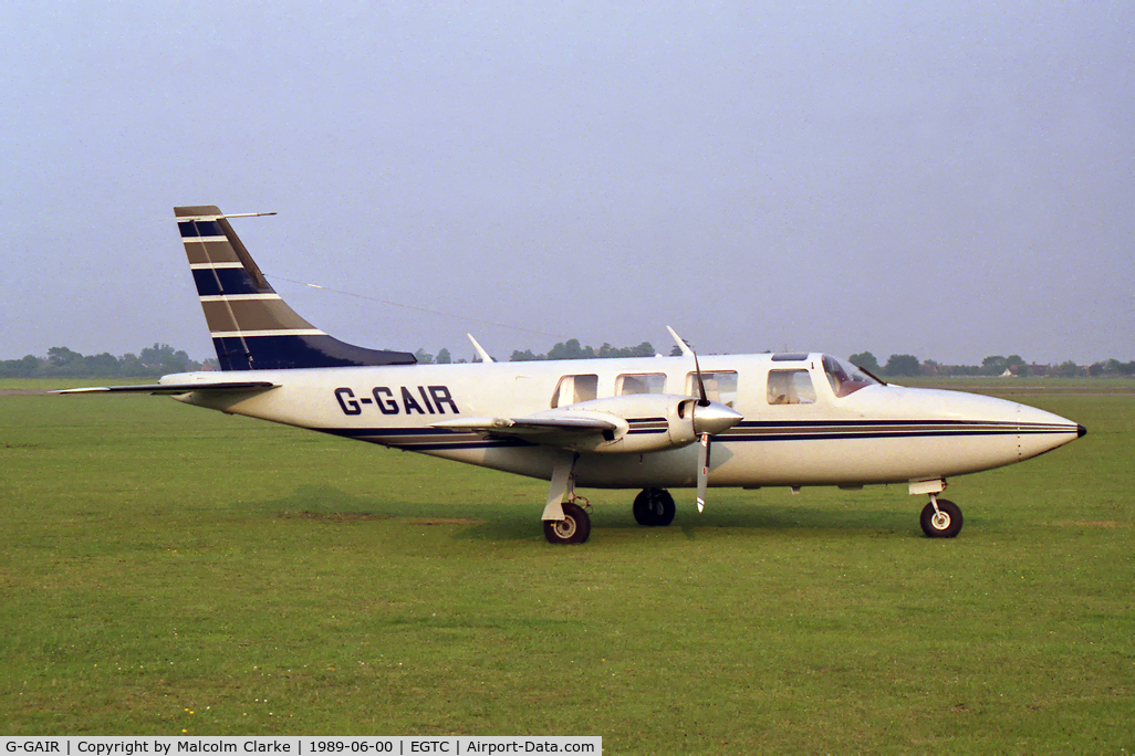 G-GAIR, 1976 Piper PA-60-601P Aerostar C/N 61P-0275-060, Piper PA-60-601P Aerostar at Cranfield Airport in 1989.