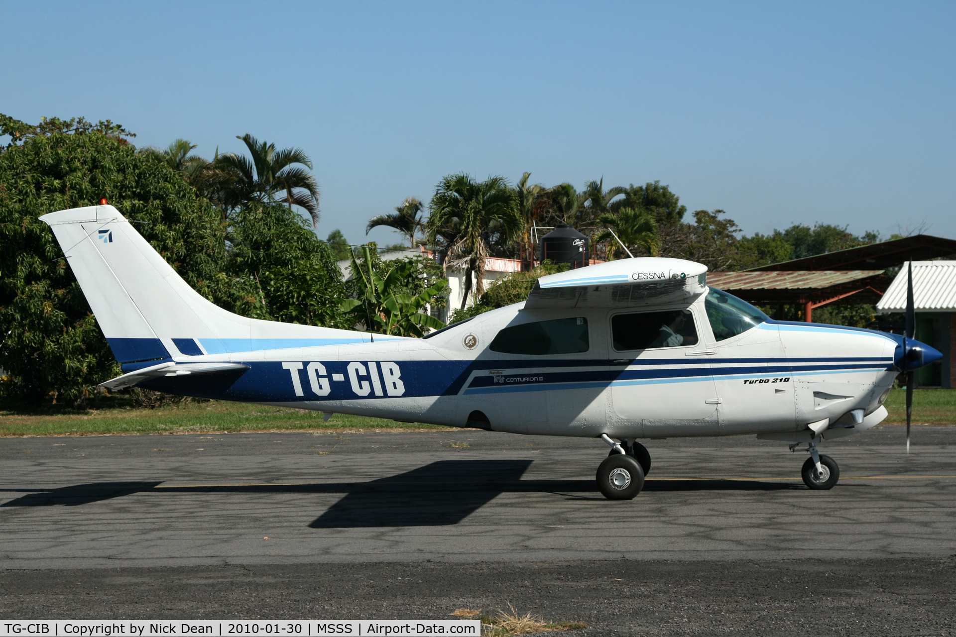 TG-CIB, Cessna T210M Turbo Centurion C/N 21062847, MSSS