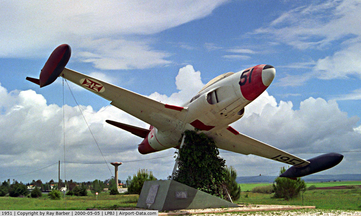 1951, Canadair T-33AN Silver Star 3 C/N T33-045, Canadair T-33AN Silver Star Mk.3 [T33-045] Beja~CS 05/05/2000. Preserved and displayed on the base at Beja.