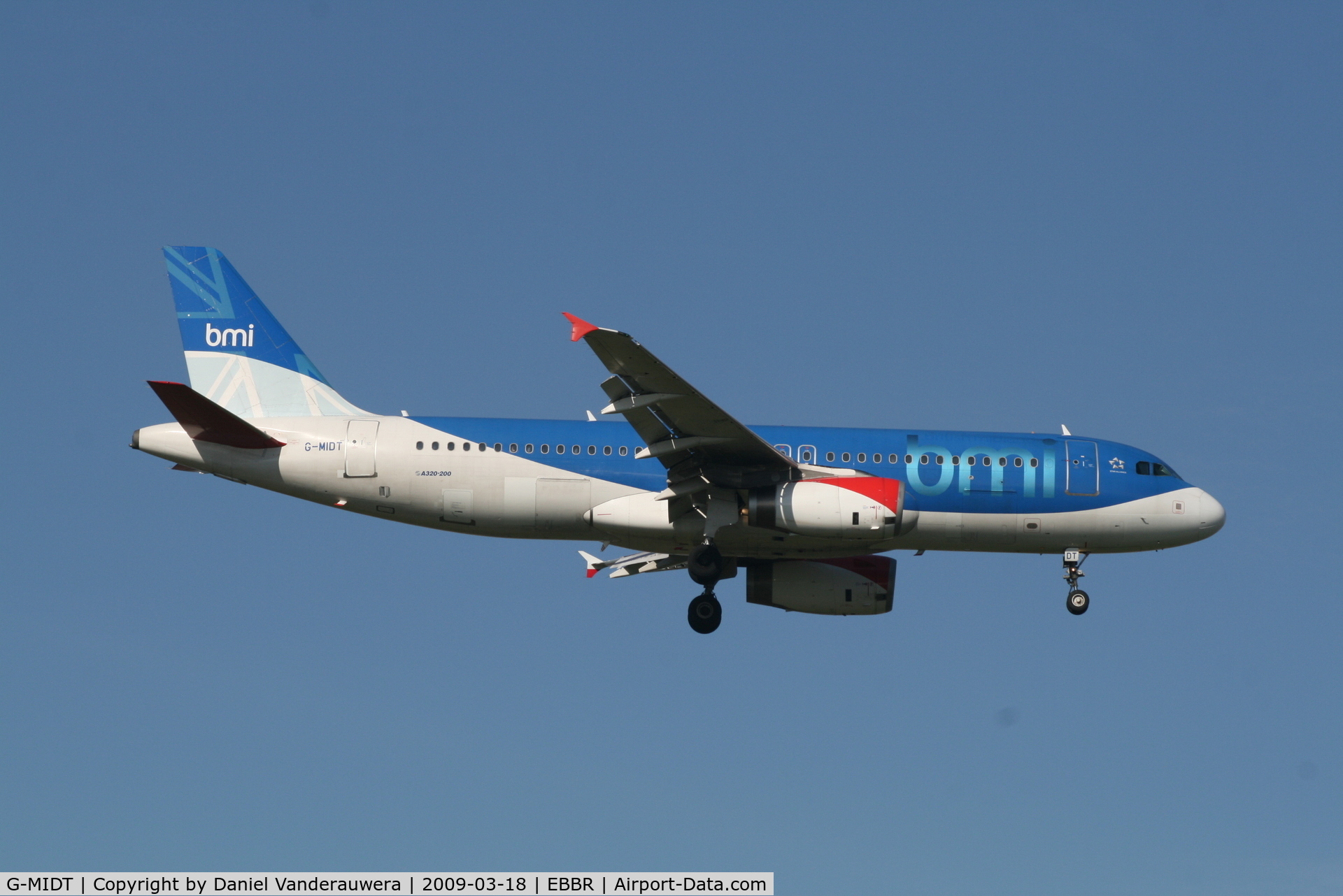 G-MIDT, 2001 Airbus A320-232 C/N 1418, Flight BD145 is descending to RWY 02