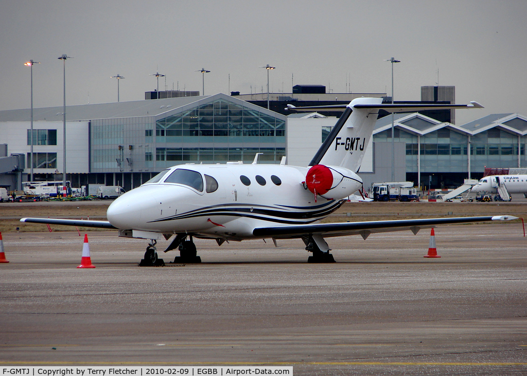 F-GMTJ, 2009 Cessna 510 Citation Mustang Citation Mustang C/N 510-0222, French Cessna 510 Mustang at BHX - Elmdon apron