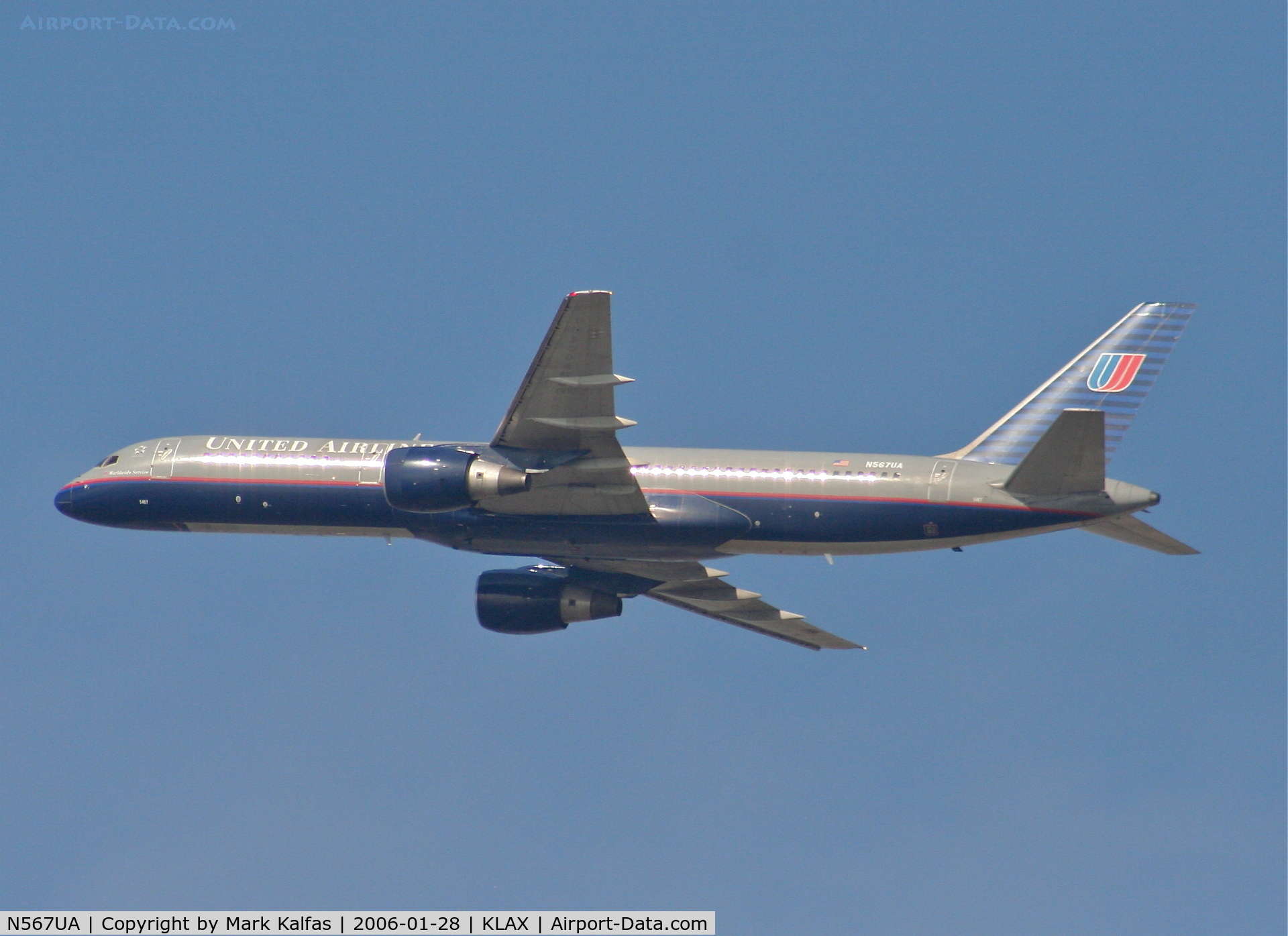N567UA, 1992 Boeing 757-222 C/N 26673, United Airlines Boeing 757-222, N567UA 25R departure KLAX.