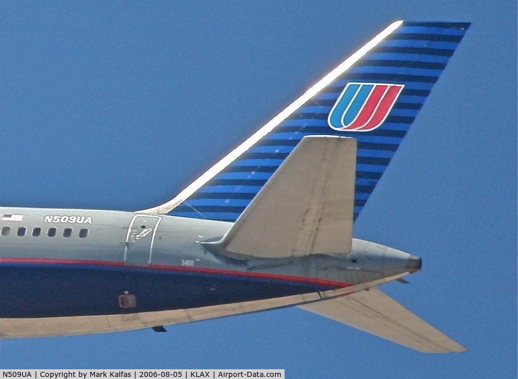 N509UA, 1990 Boeing 757-222 C/N 24763, United Airlines Boeing 757-222, N509UA 25R departure KLAX.