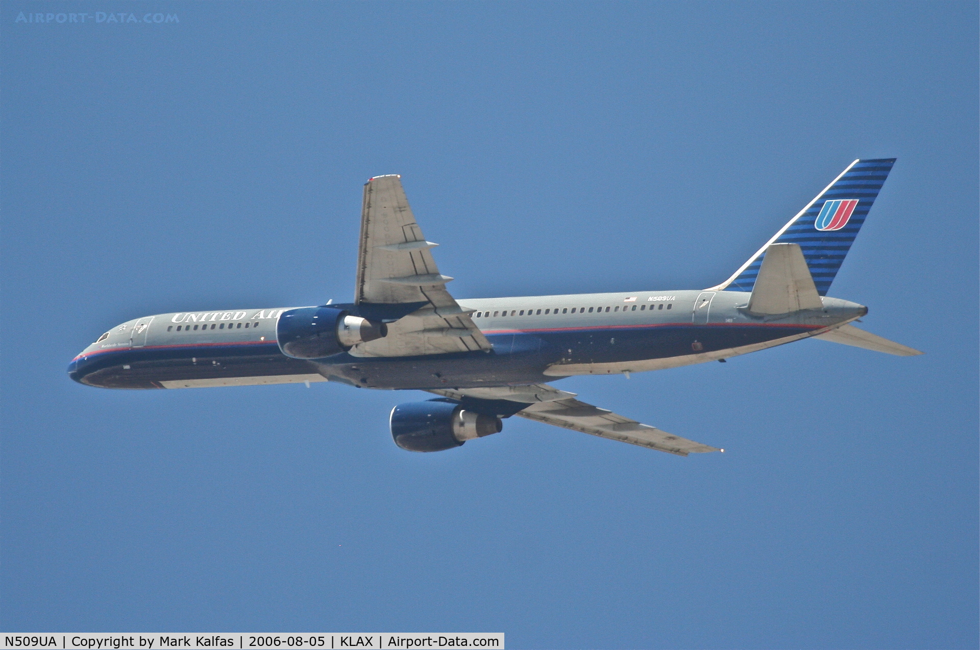 N509UA, 1990 Boeing 757-222 C/N 24763, United Airlines Boeing 757-222, N509UA 25R departure KLAX.