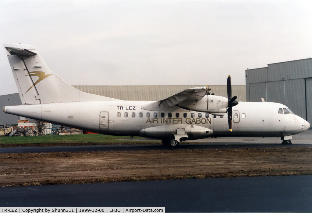 TR-LEZ, 1988 ATR 42-320 C/N 087, On overhaul at the SIDMI facility...