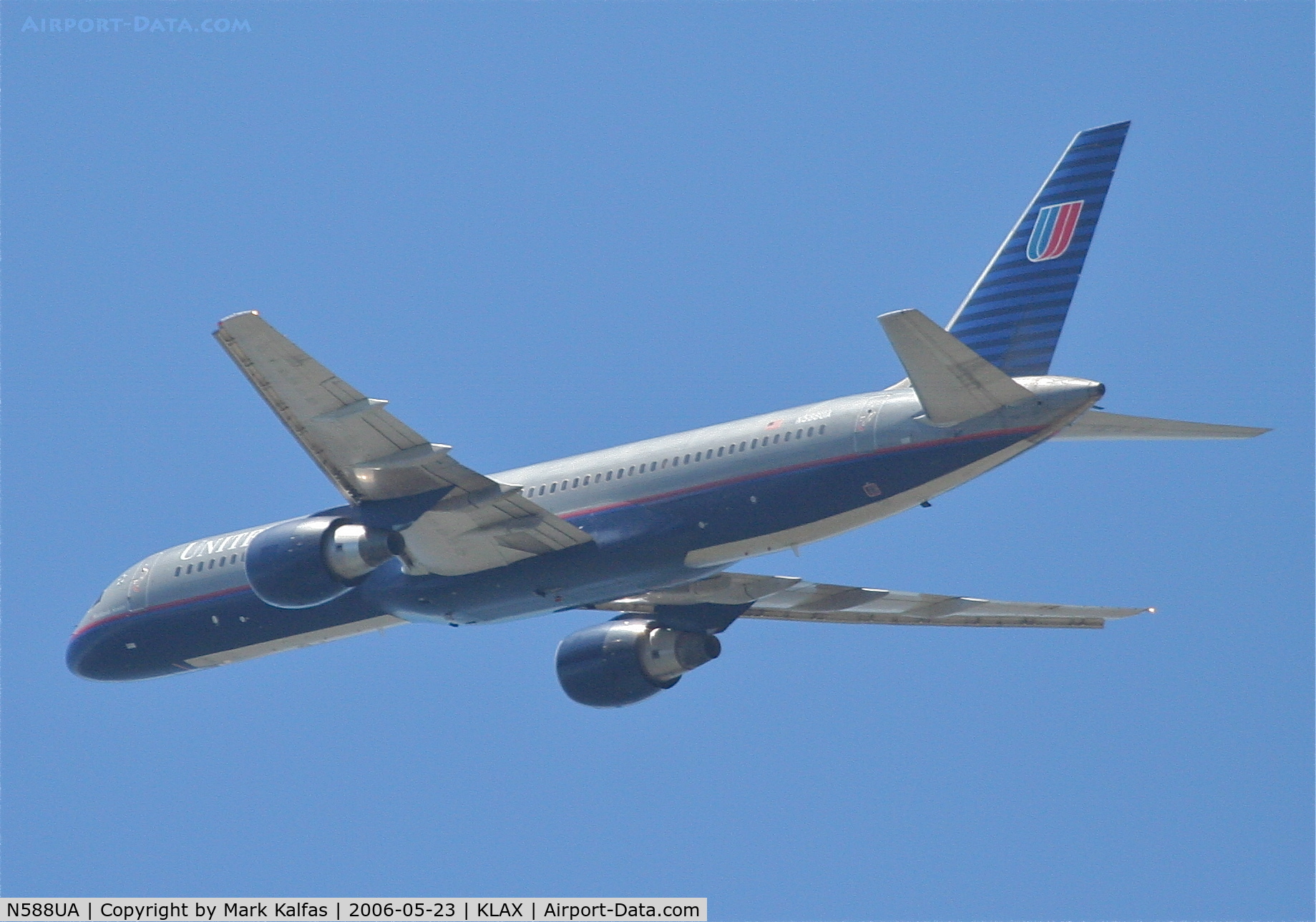 N588UA, 1993 Boeing 757-222 C/N 26717, United Airlines Boeing 757-222, N588UA 25R departure KLAX.