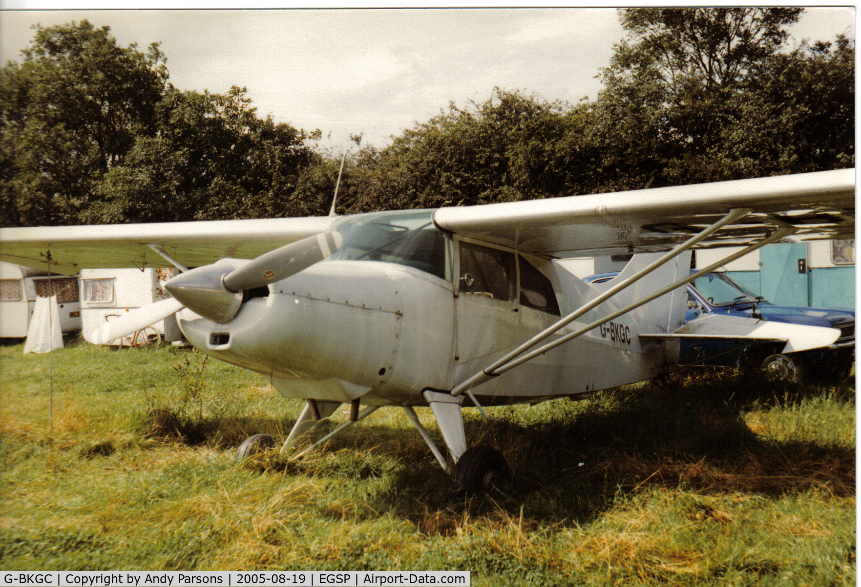 G-BKGC, 1982 Maule M-6-235 Super Rocket C/N 7413C, Looking a bit sad for itself in 1985 at Sibson