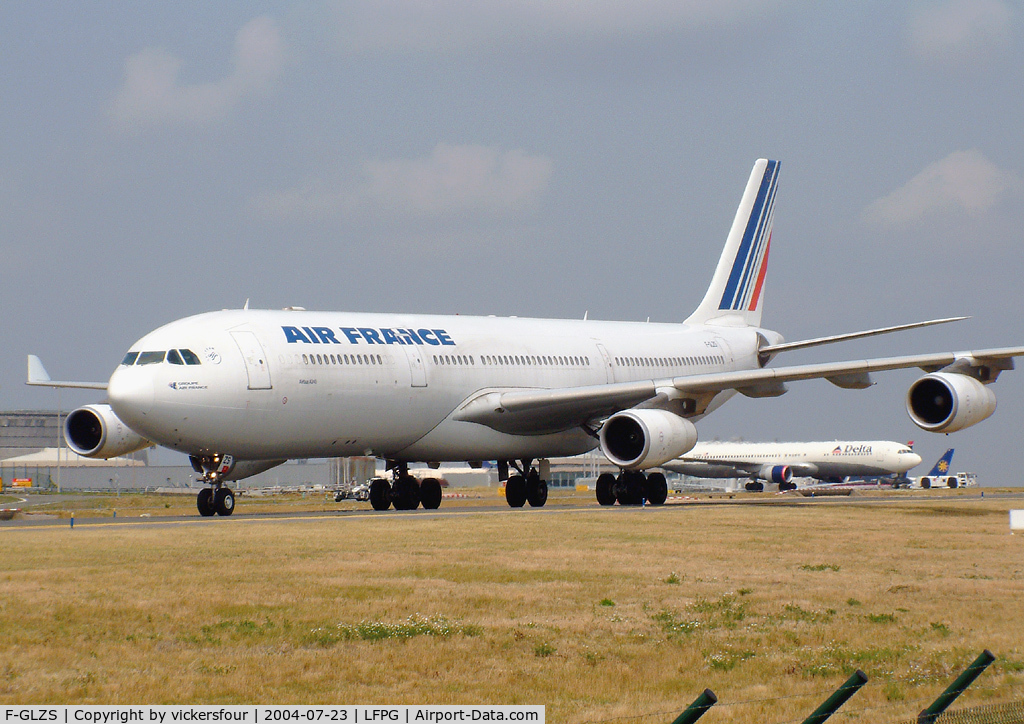 F-GLZS, 1999 Airbus A340-313X C/N 310, Air France