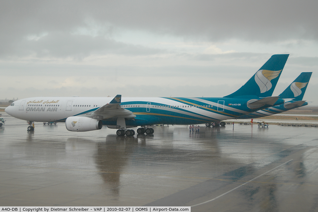 A4O-DB, 2009 Airbus A330-343 C/N 1044, Oman Air Airbus 330-200