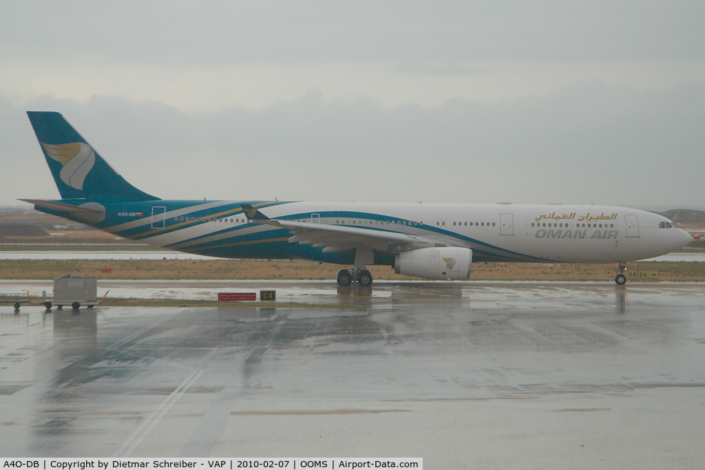 A4O-DB, 2009 Airbus A330-343 C/N 1044, Oman Air Airbus 330-200