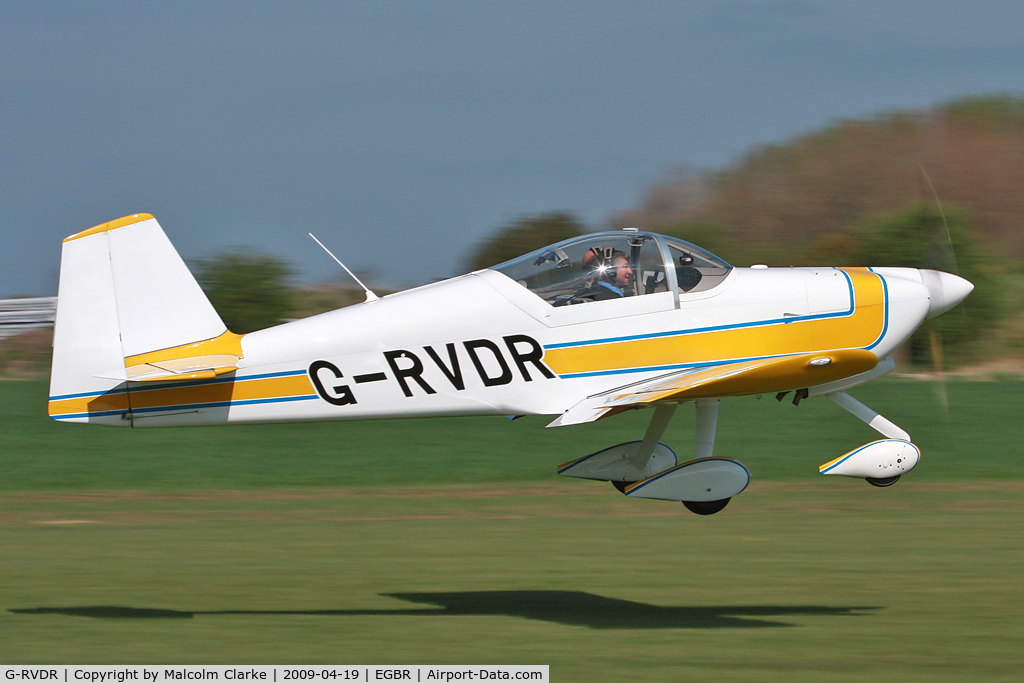 G-RVDR, 2001 Vans RV-6A C/N PFA 181A-13098, Van's RV-6A. During the 2009 John McLean Trophy aerobatic competition at Breighton Airfield..