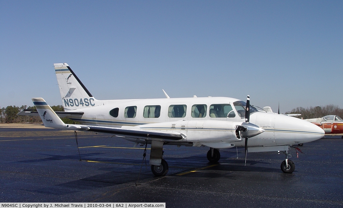 N904SC, 1981 Piper PA-31-350 Chieftain C/N 31-8152194, Parked on ramp at 6A2.