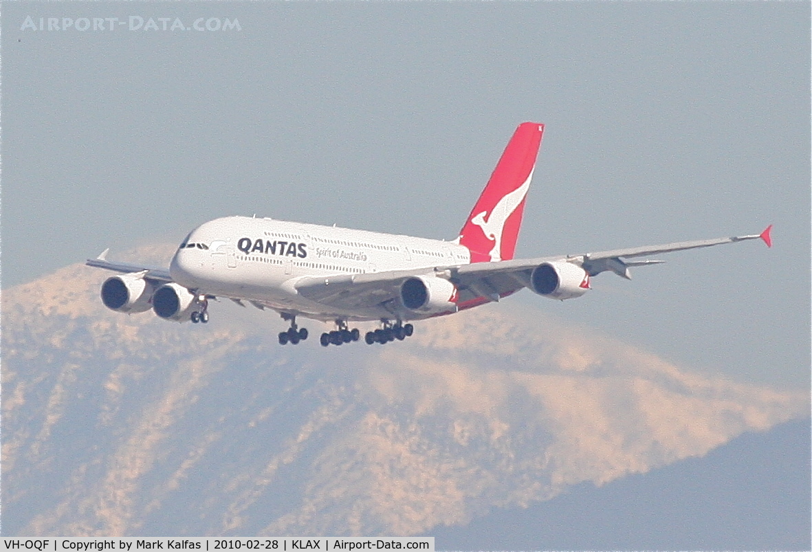 VH-OQF, 2009 Airbus A380-842 C/N 029, Qantas Airbus A380-842, VH-OQE 24R approach KLAX.