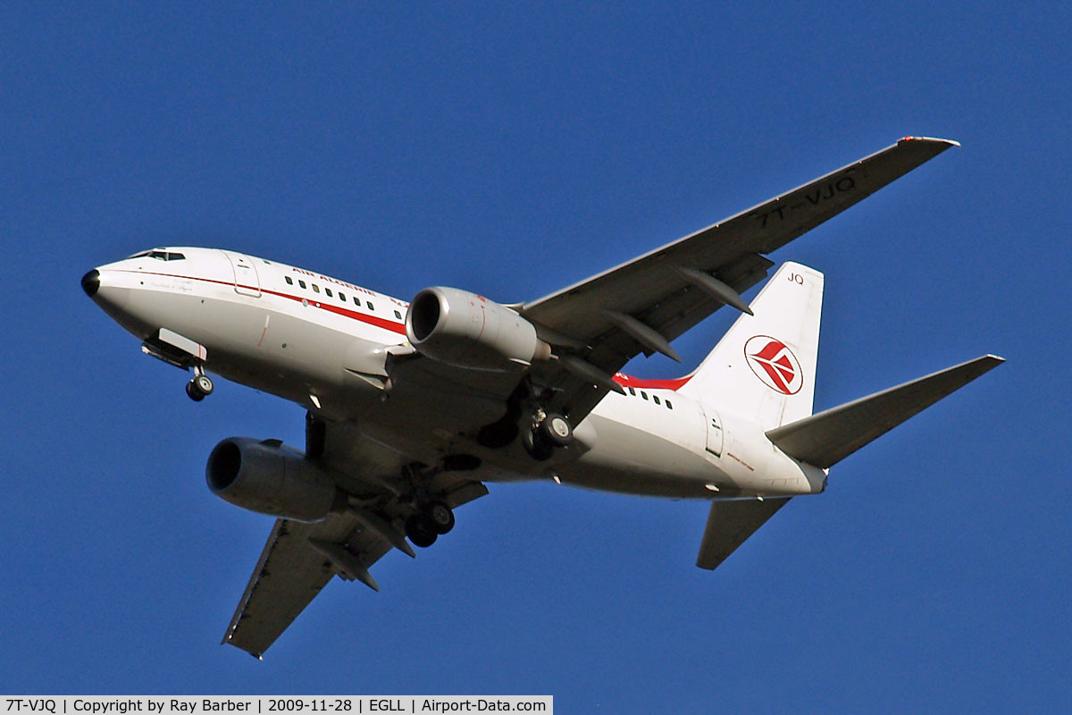 7T-VJQ, 2002 Boeing 737-6D6 C/N 30209, Boeing 737-6D6 [30209] (Air Algerie) Home~G 28/11/2009. On approach 27R 3 miles out.
