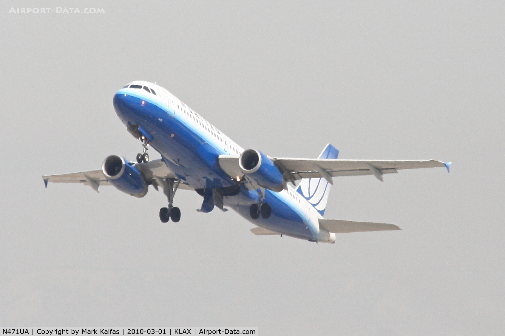 N471UA, 2001 Airbus A320-232 C/N 1432, United Airlines Airbus A320-232, N471UA, UAL378 to KLAS, 25R departure KLAX.