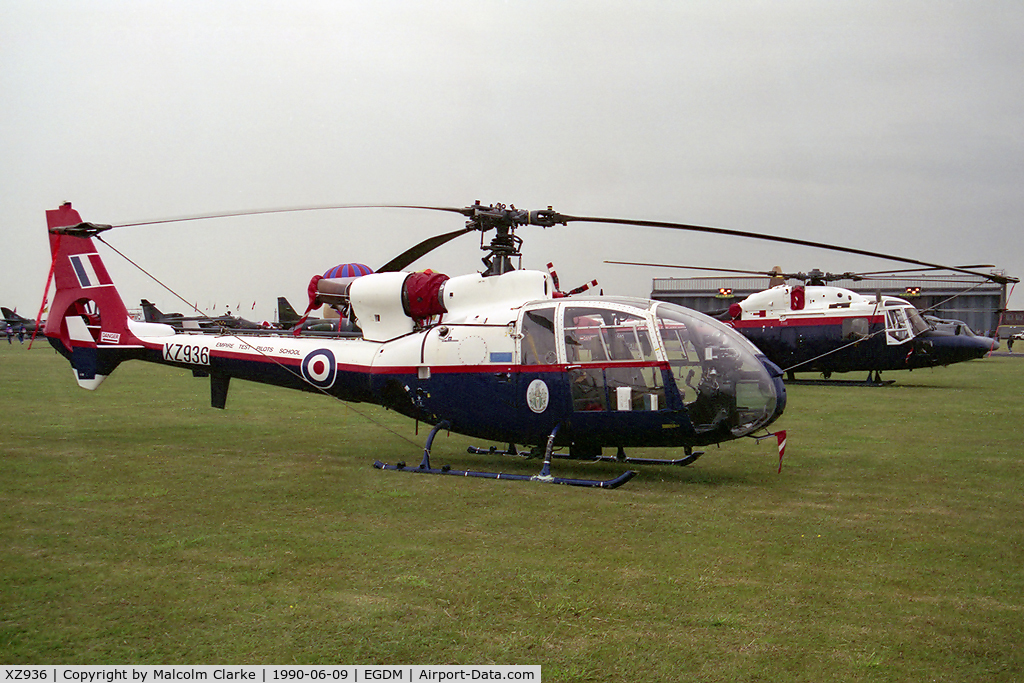 XZ936, Westland SA-341D Gazelle HT3 C/N WA1743, Westland SA-341D Gazelle HT3. From MoD(PE) EPTS, Boscombe Down and seen at the Battle of Britain Airshow, A&AEE, Boscombe Down in 1990.