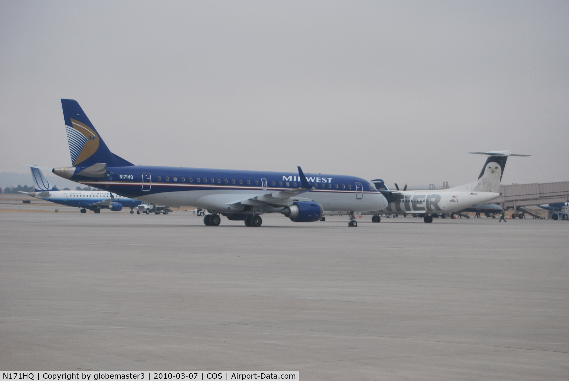 N171HQ, 2008 Embraer 190AR (ERJ-190-100IGW) C/N 19000197, midwest airlines ERJ190 at COS, due to ground stop @ DEN