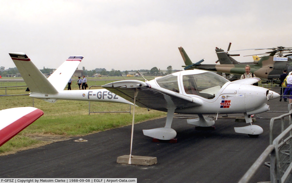 F-GFSZ, Robin ATL L C/N 111, Robin ATL at the Farnborough Air Show in 1988.