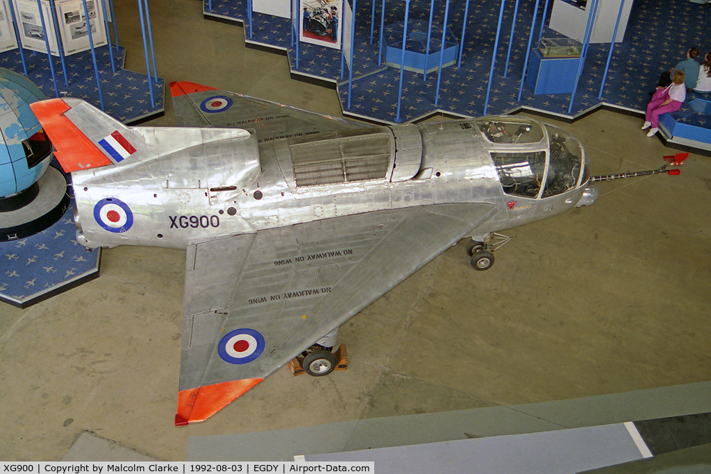 XG900, Short SC.1 C/N SH.1814, Short SC-1. Precursor to the Harrier. Four fuselage mounted lift engines and one propulsion in the tail. At the Fleet Air Arm Museum, RNAS Yeovilton in 1992.