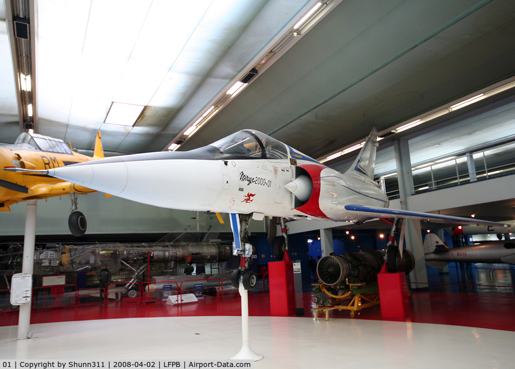 01, Dassault Mirage 2000-01 C/N 01, Mirage 2000 prototype preserved @ Le Bourget Museum