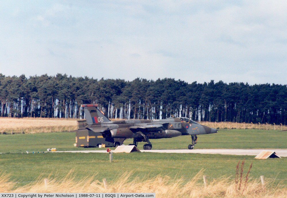 XX723, 1974 Sepecat Jaguar GR.1 C/N S.20, Jaguar GR.1A of 226 Operational Conversion Unit on the threshold of Runway 05 at RAF Lossiemouth in the Summer of 1988.
