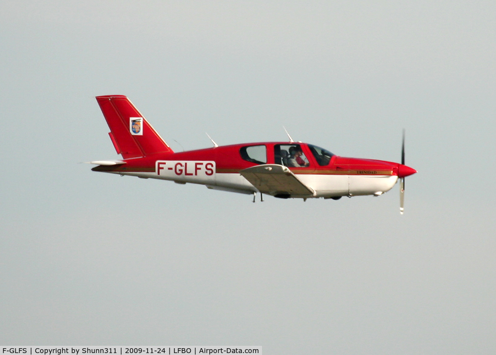 F-GLFS, Socata TB-20 Trinidad C/N 1364, Go around over airport...