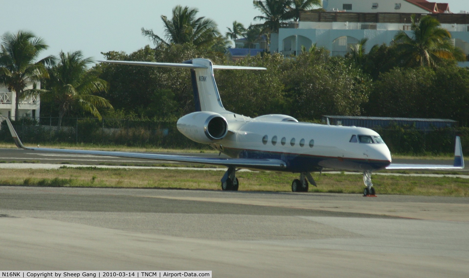 N16NK, 1999 Gulfstream Aerospace V C/N 585, So sorry for this one its behind glass it's N16NK