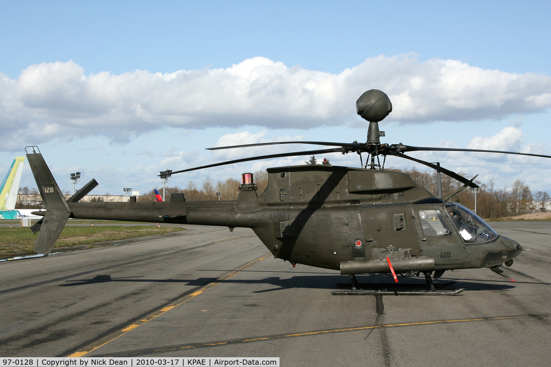 97-0128, 1997 Bell OH-58D Kiowa Warrior C/N 43408, KPAE