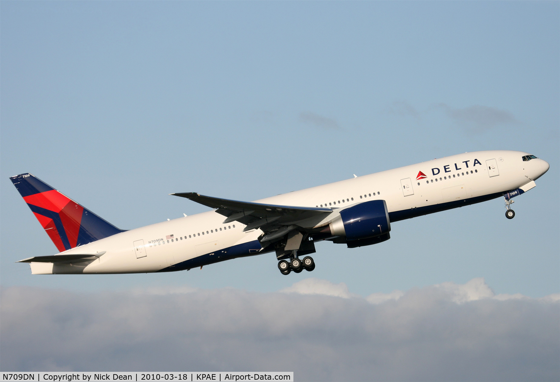 N709DN, 2010 Boeing 777-232/LR C/N 40559, KPAE Boeing 74 climbing out from 34L on its way to KMWH