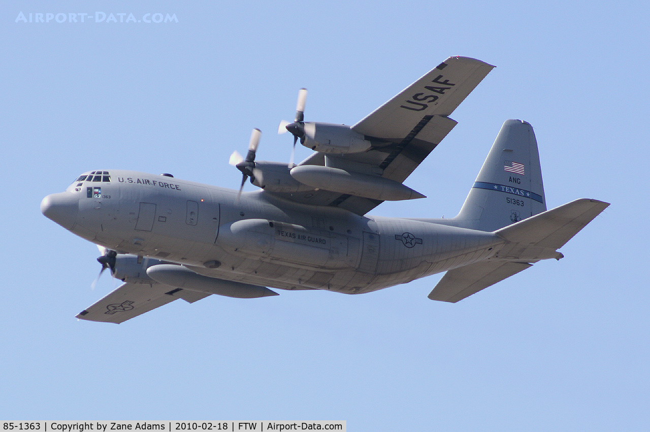 85-1363, 1985 Lockheed C-130H Hercules C/N 382-5075, Departing Fort Worth Meacham Field