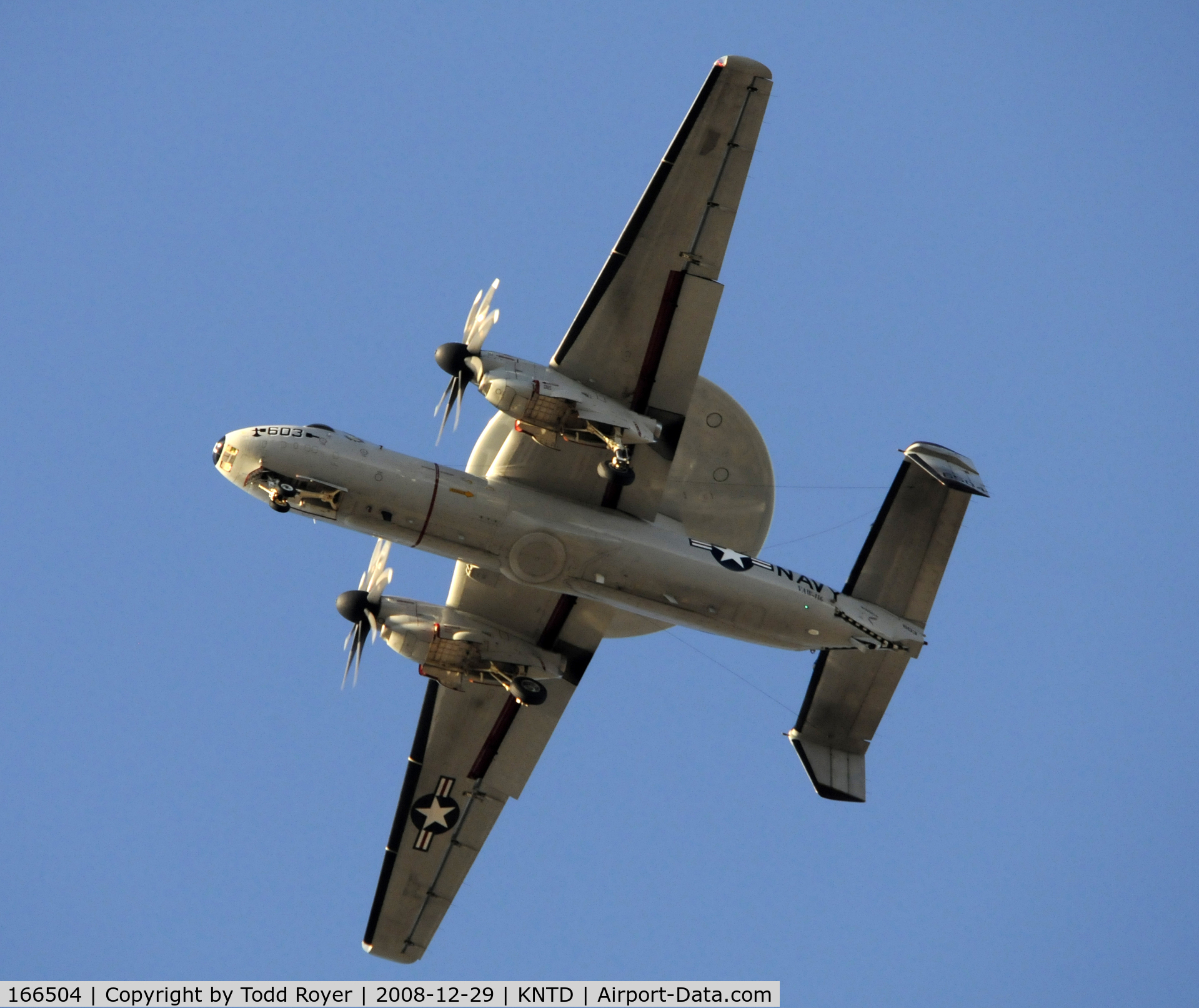 166504, Northrop Grumman E-2C Hawkeye 2000 (G-123) C/N Not found 166504, From the backyard
