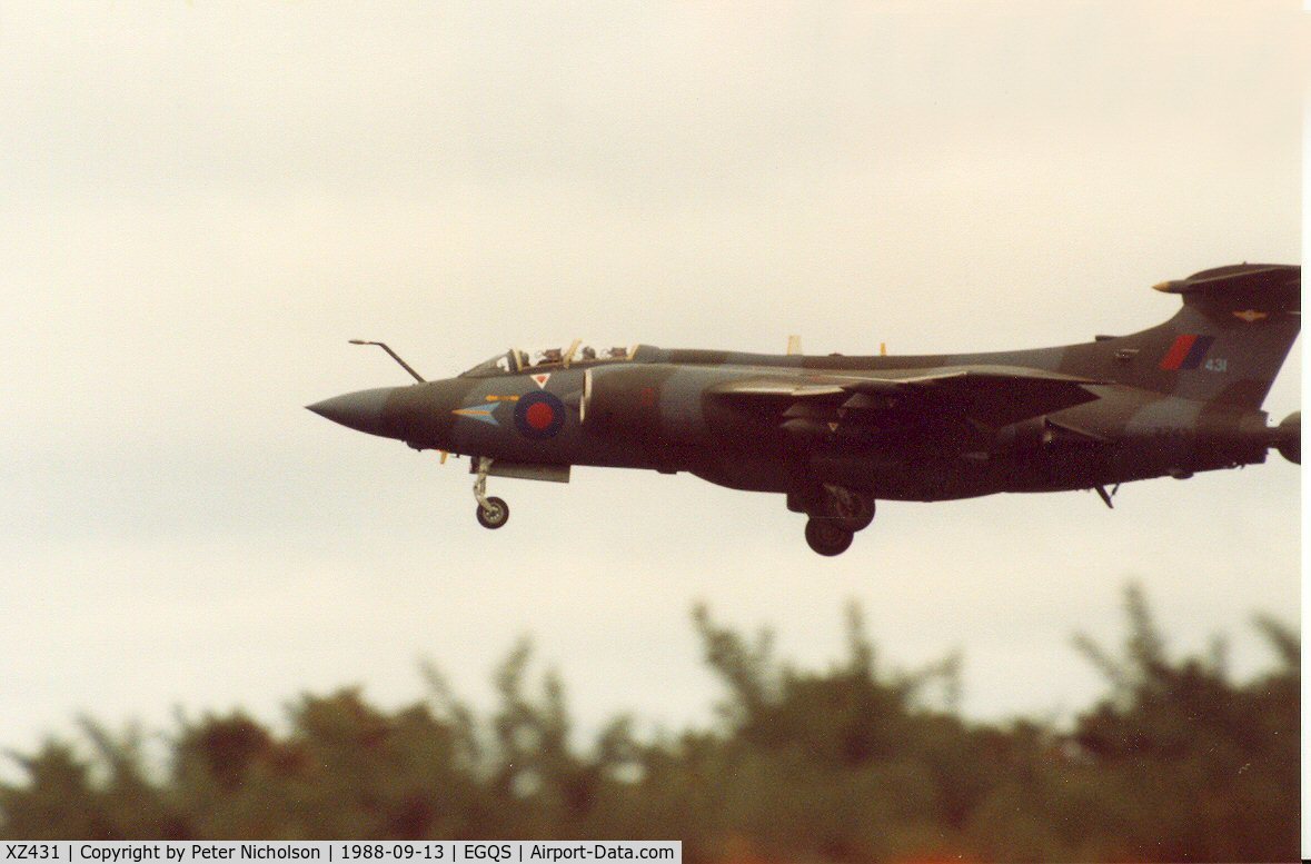 XZ431, 1977 Hawker Siddeley Buccaneer S.2B C/N B3-01-76, A low approach to Runway 23 at RAF Lossiemouth by a Buccaneer S.2B of 208 Squadron in September 1988.