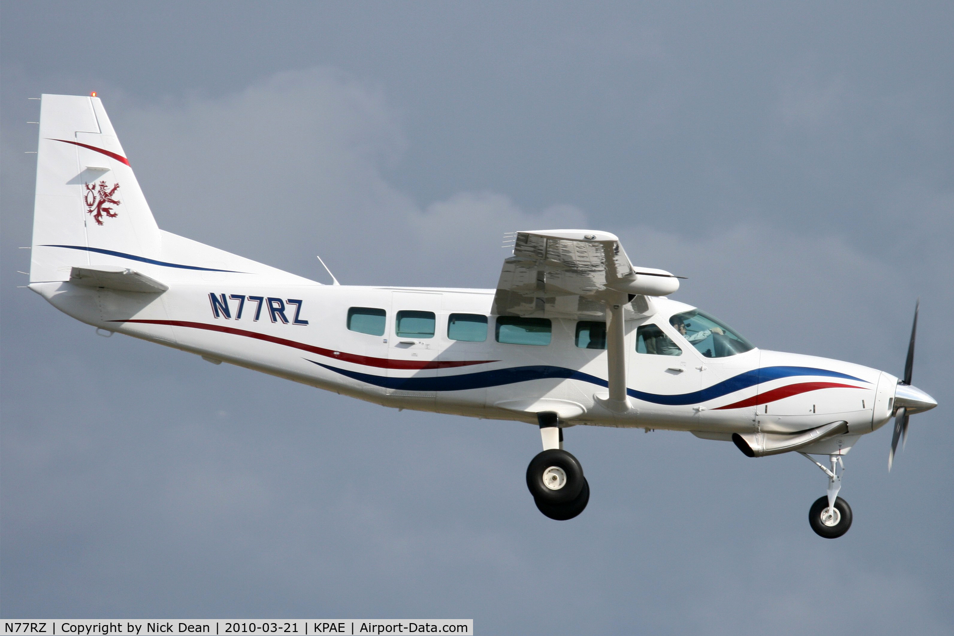 N77RZ, Cessna 208 C/N 20800512, KPAE
