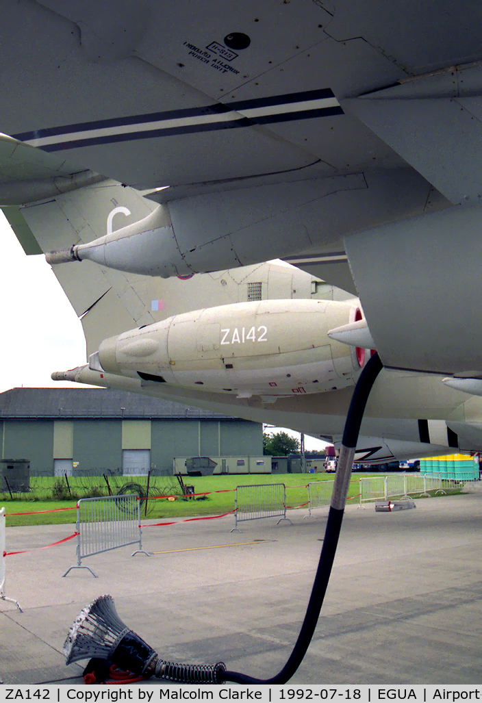 ZA142, 1964 Vickers VC.10 K2 C/N 811, Vickers VC-10 K2 at Upper Heyford in 1992. Ex BA G-ARVI. Scrapped at RAF St Athan 2004.