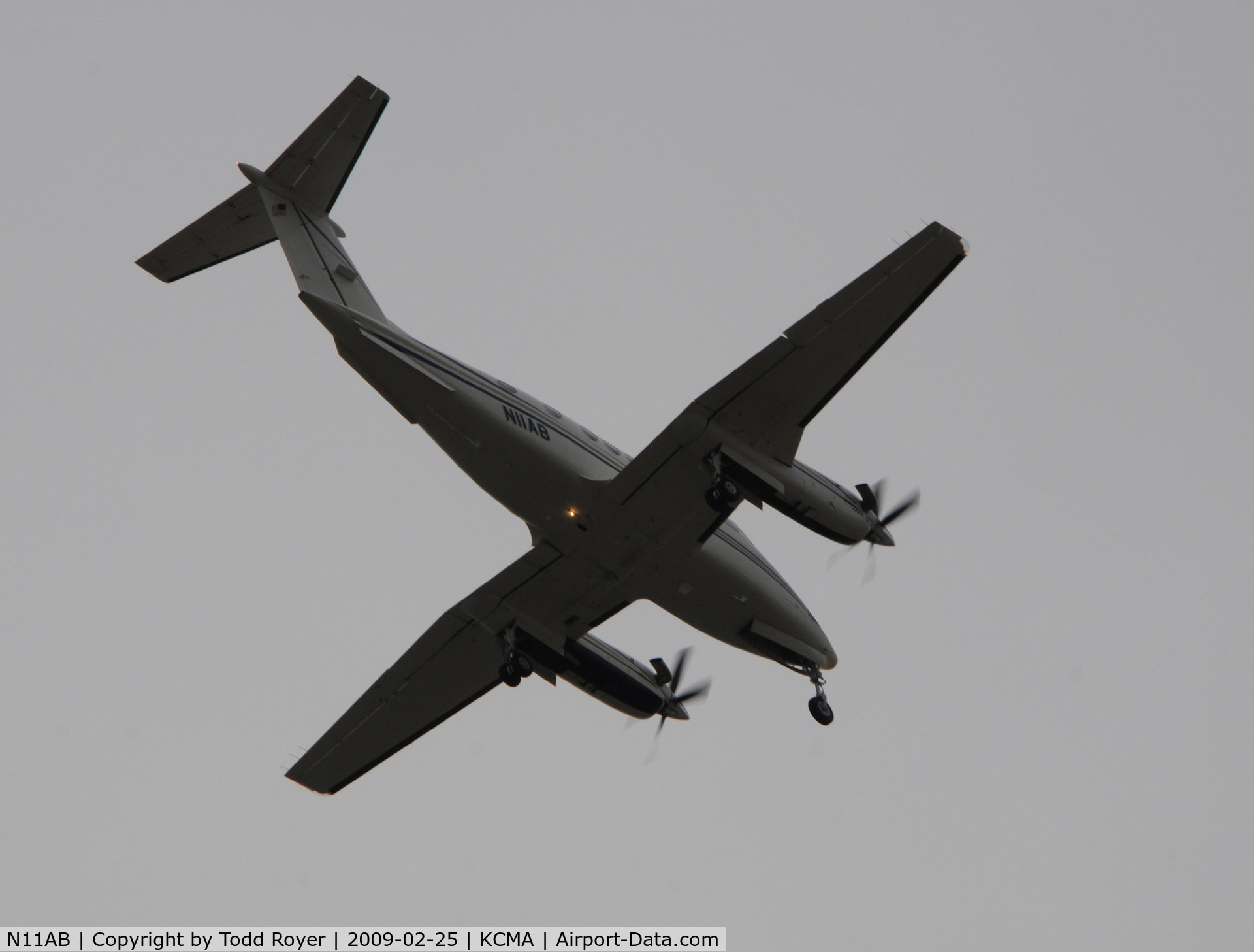 N11AB, 1977 Beech 200 Super King Air C/N BB-305, From the backyard