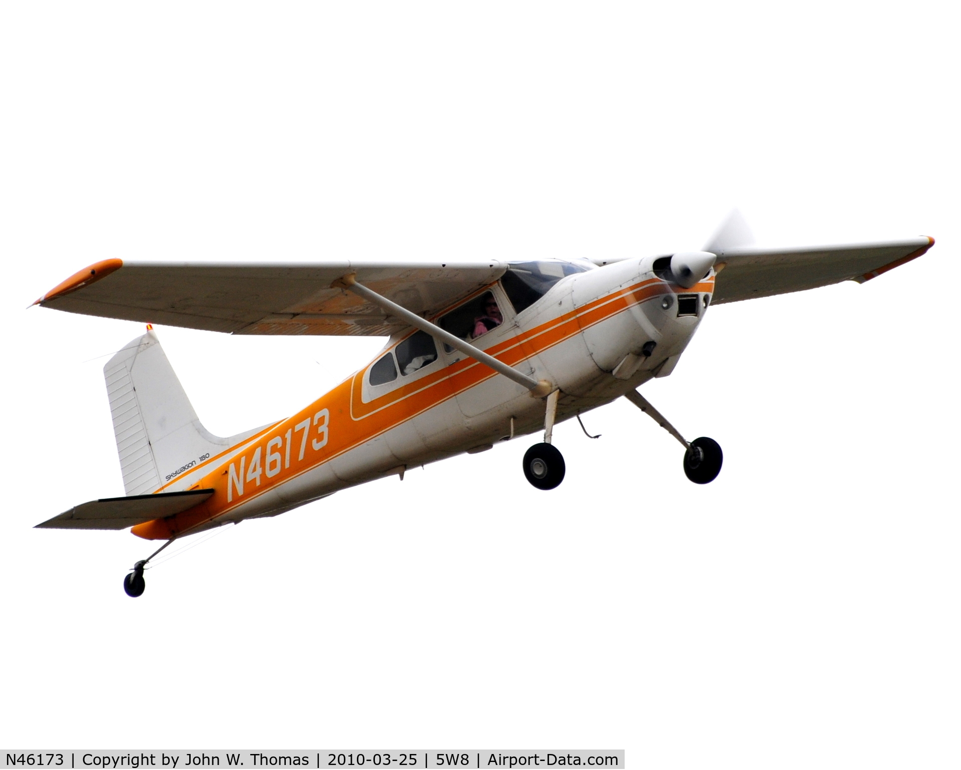N46173, 1973 Cessna 180J C/N 18052404, Departing runway 22
