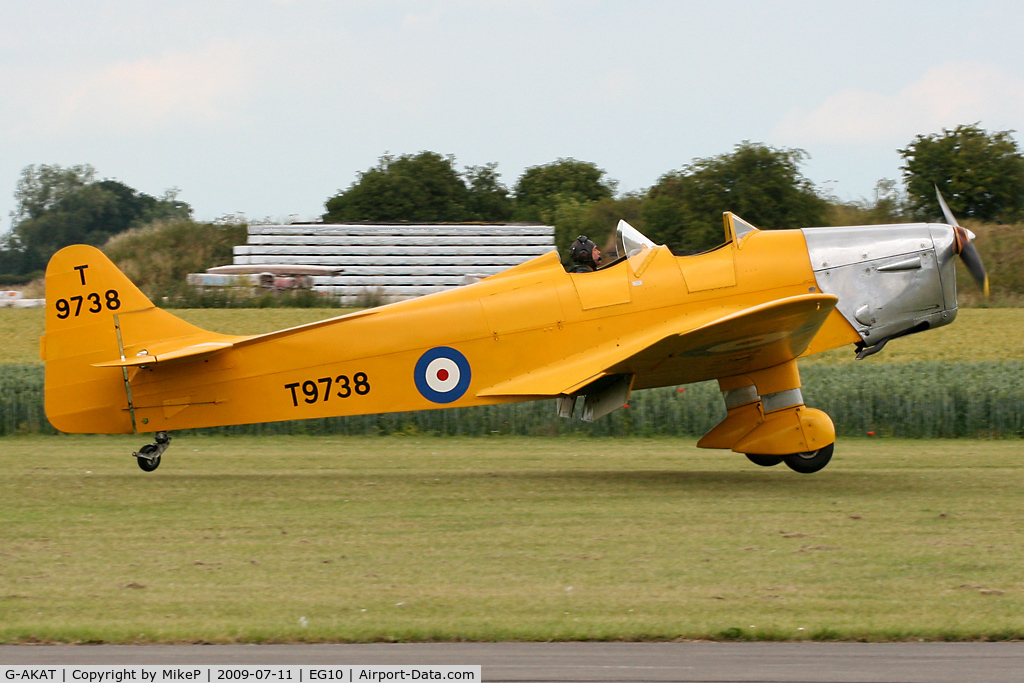 G-AKAT, 1940 Miles M14A Hawk Trainer 3 C/N 2005, Arriving back at Breighton after a brief sortie.