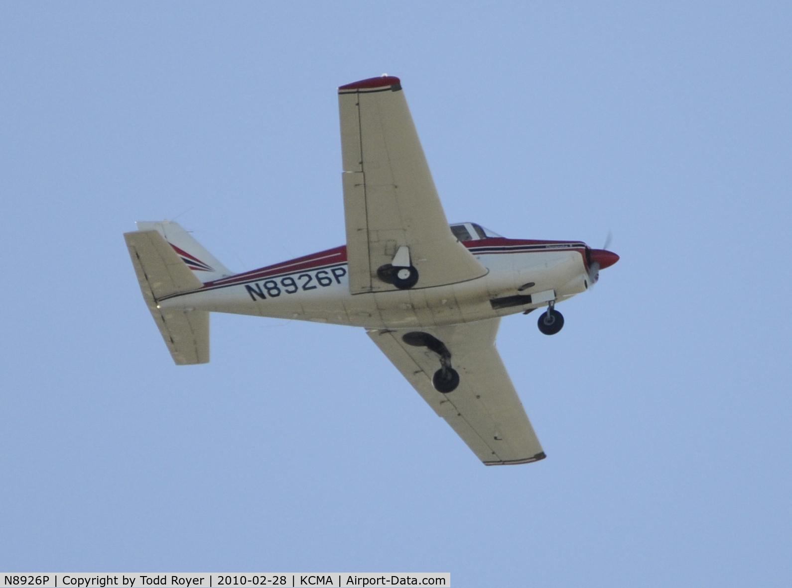 N8926P, Piper PA-24-260 Comanche C/N 24-4382, From the backyard