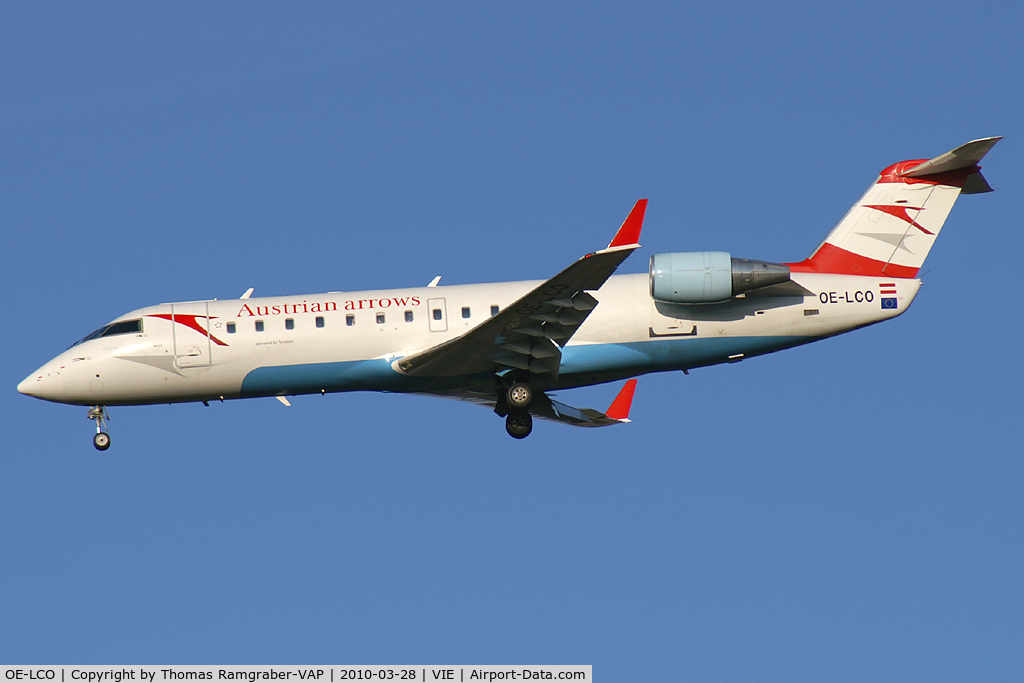 OE-LCO, 2000 Canadair CRJ-200LR (CL-600-2B19) C/N 7371, Austrian Arrows Canadair Regionaljet