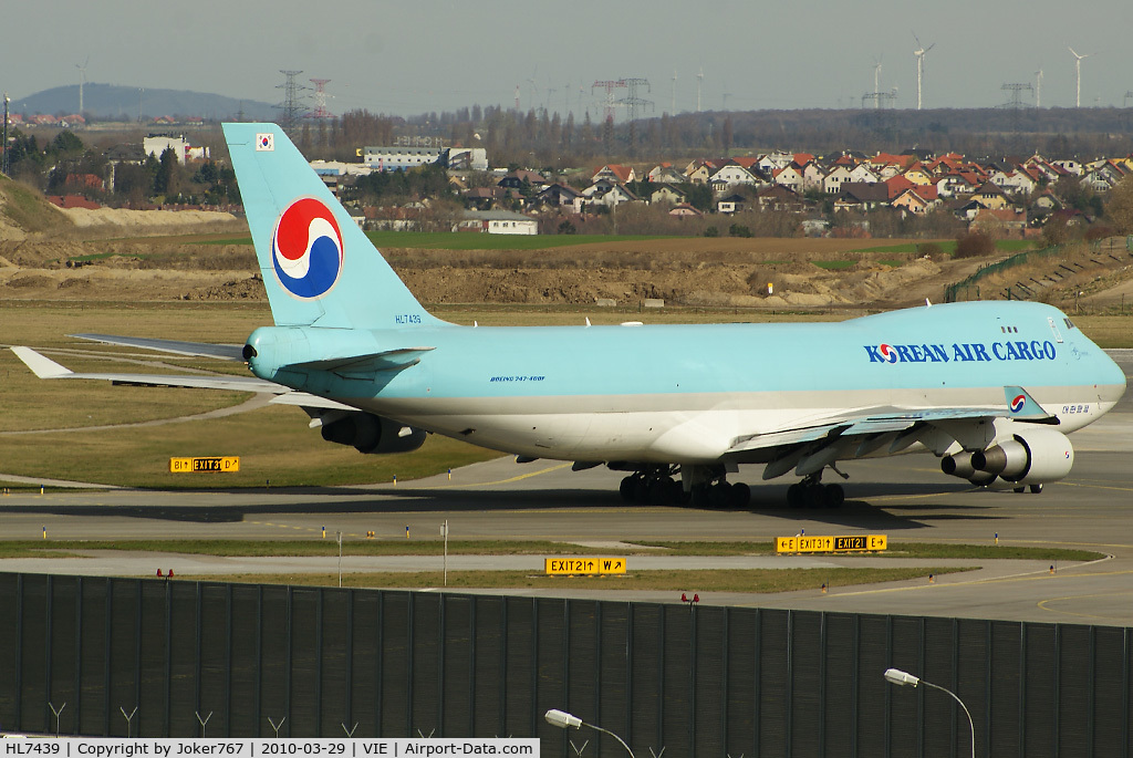 HL7439, 2003 Boeing 747-4B5F/SCD C/N 33516, Korean Air Cargo Boeing 747-4B5F(SCD)