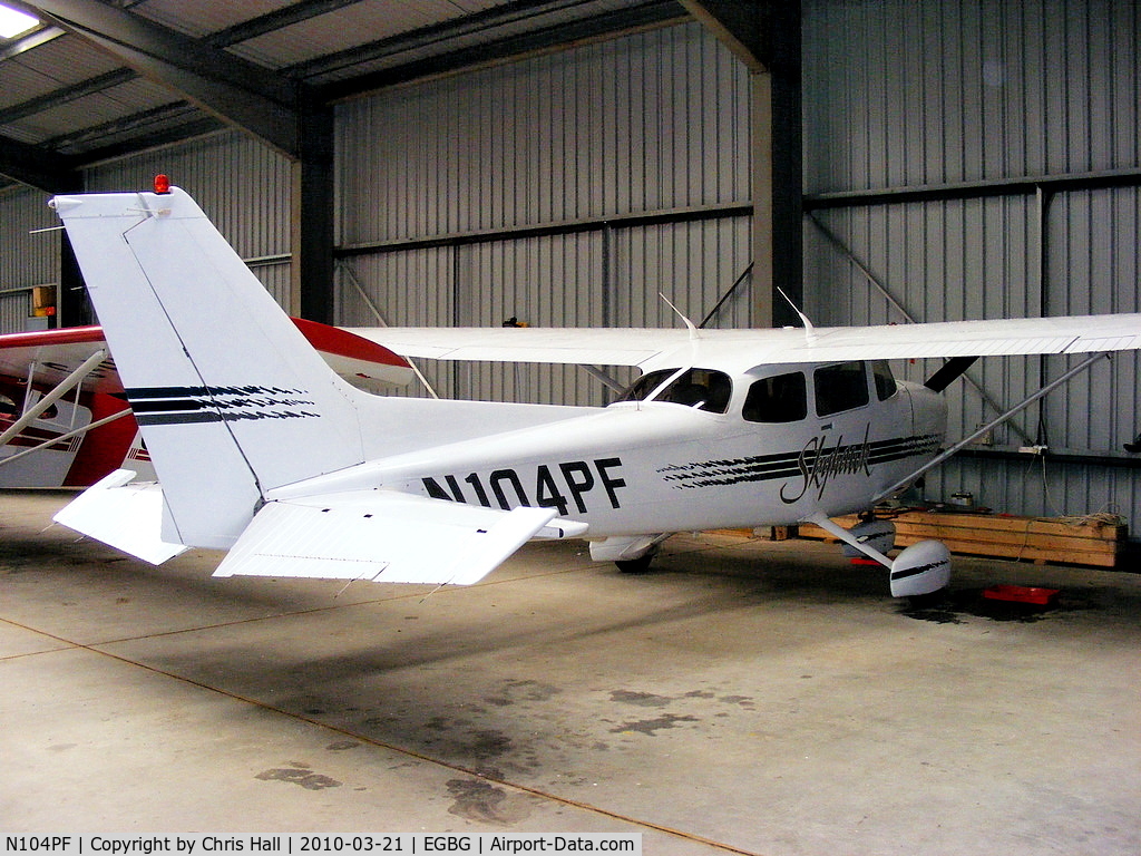 N104PF, 1998 Cessna 172R C/N 17280313, Privately owned