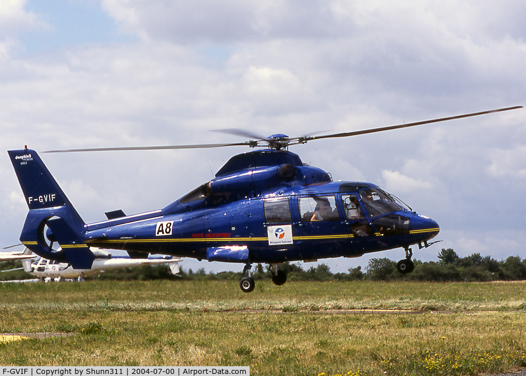 F-GVIF, 1983 Aérospatiale SA-365N Dauphin C/N 6063, On landing at the Magny-Court Heliport during Formula One GP 2004