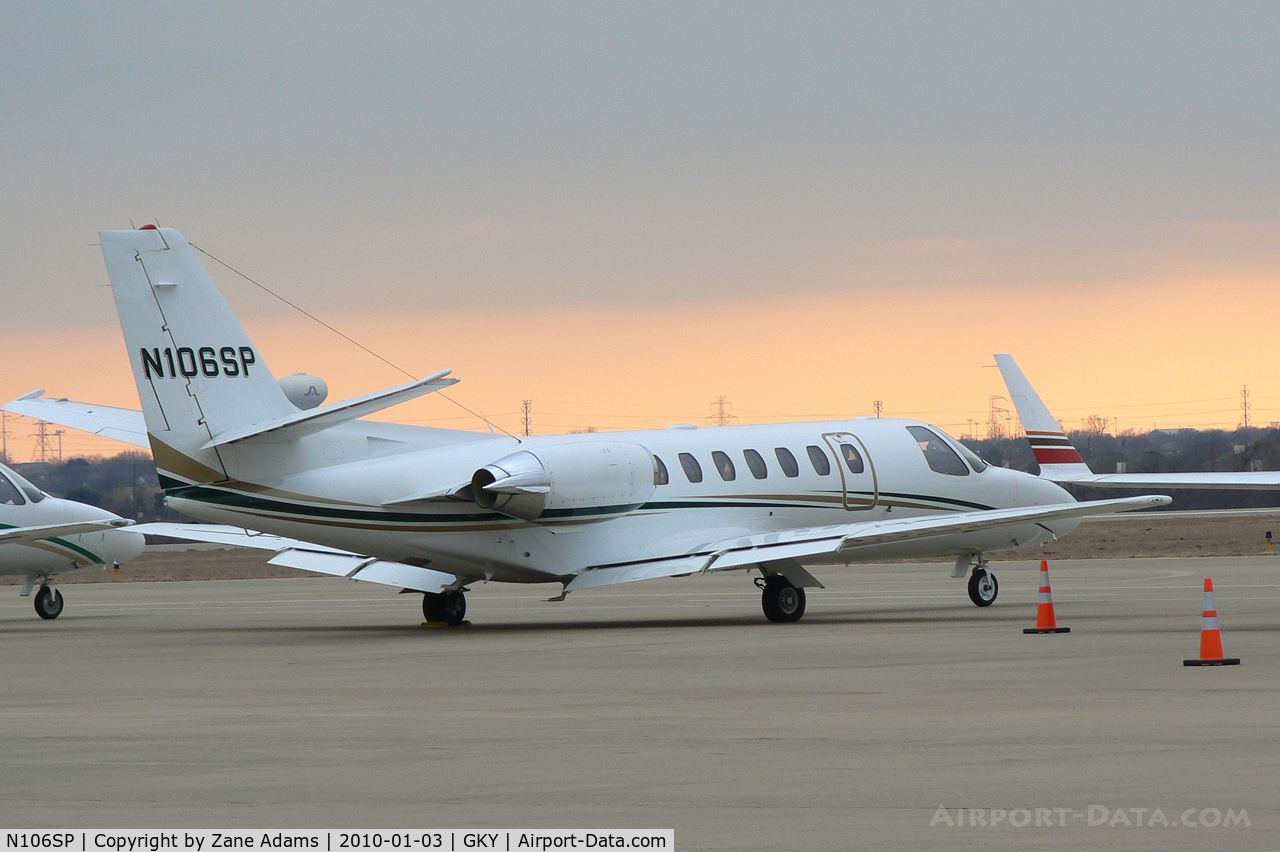 N106SP, 1996 Cessna 560 Citation Ultra C/N 560-0347, At Arlington Municipal - In town for a Dallas Cowboy's game
