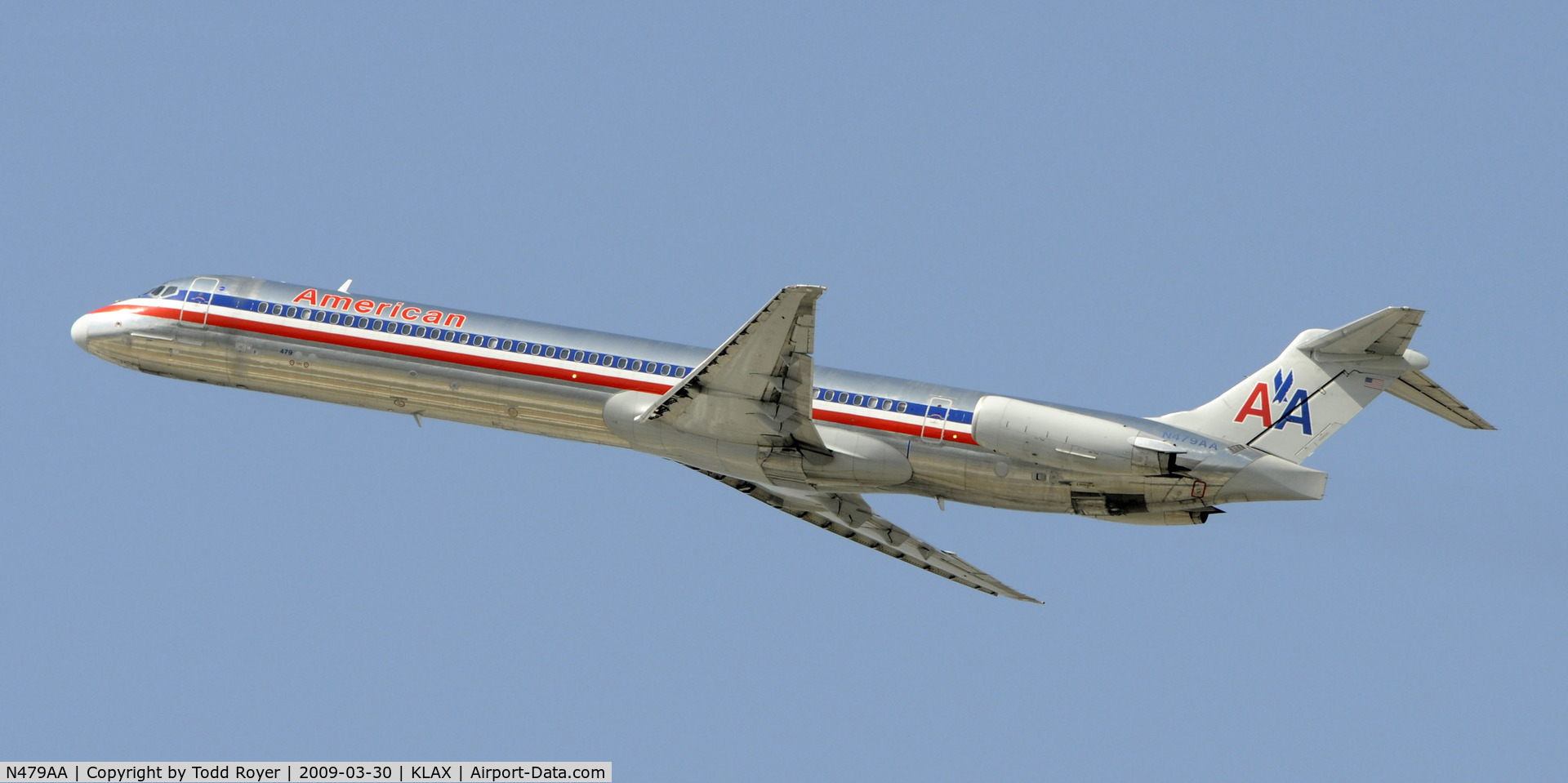 N479AA, 1988 McDonnell Douglas MD-82 (DC-9-82) C/N 49654, Departing LAX